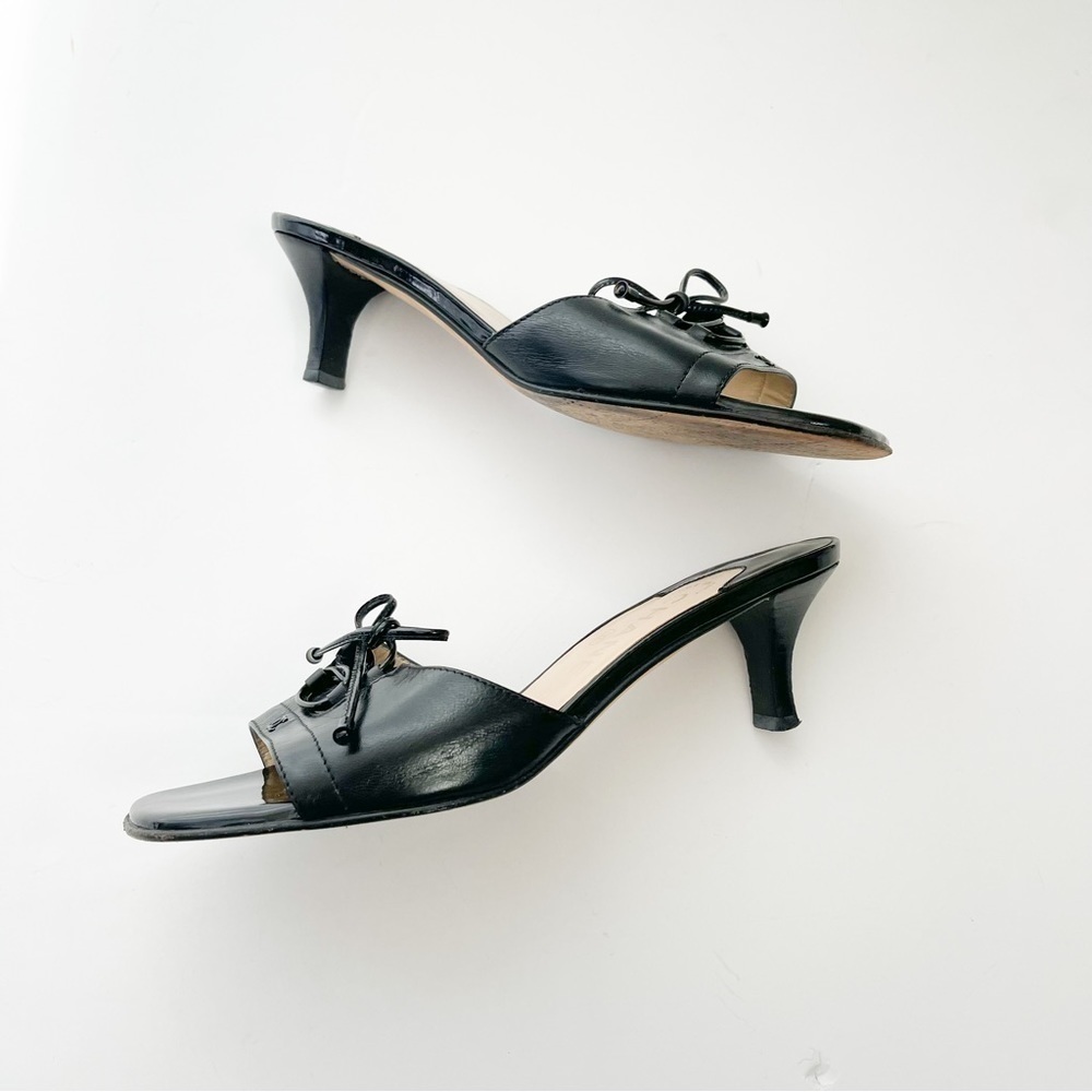Chanel Black Leather Open Toe Sandals size 35 - Picture 2 of 11